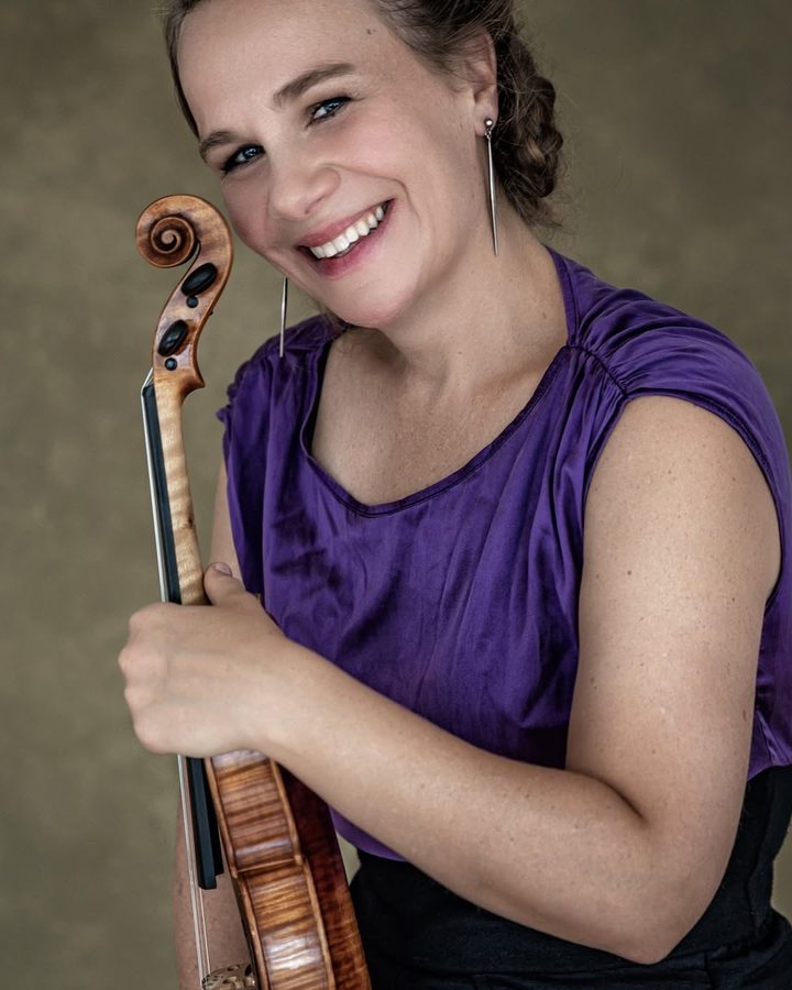 Elisabeth Moog mit ihrer Violine